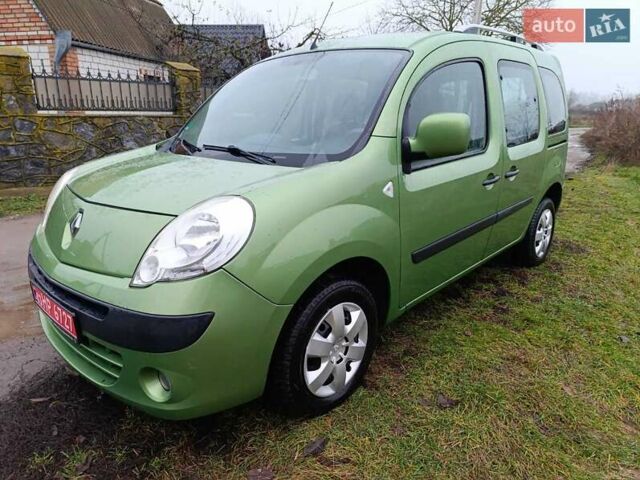 Зелений Рено Кєнгу, об'ємом двигуна 1.6 л та пробігом 223 тис. км за 6999 $, фото 8 на Automoto.ua