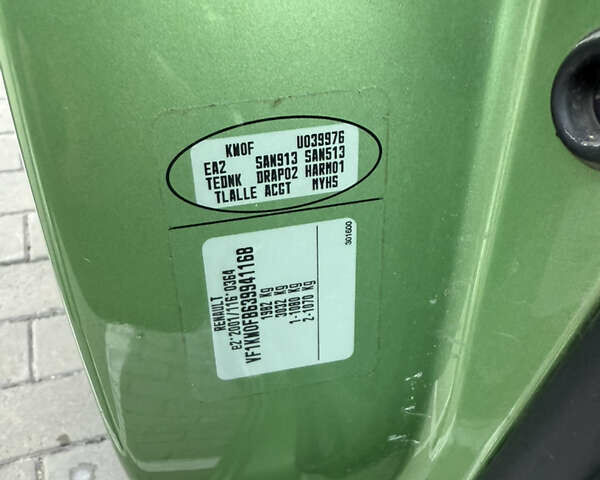 Зеленый Рено Кенгу, объемом двигателя 1.5 л и пробегом 220 тыс. км за 7600 $, фото 12 на Automoto.ua