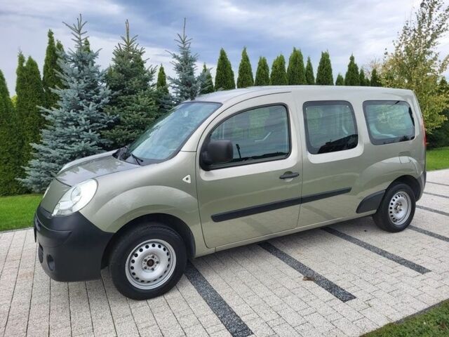 Зеленый Рено Кенгу, объемом двигателя 1.5 л и пробегом 140 тыс. км за 7000 $, фото 10 на Automoto.ua