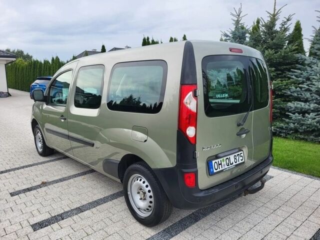 Зеленый Рено Кенгу, объемом двигателя 1.5 л и пробегом 140 тыс. км за 7000 $, фото 5 на Automoto.ua