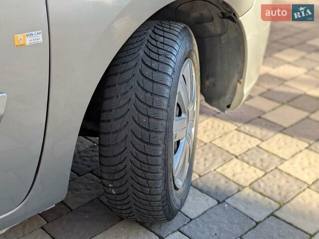 Зелений Рено Кєнгу, об'ємом двигуна 1.5 л та пробігом 319 тис. км за 7899 $, фото 1 на Automoto.ua