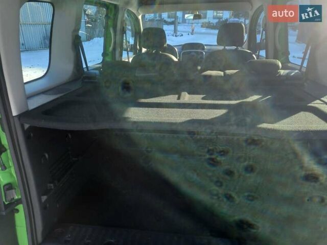 Зелений Рено Кєнгу, об'ємом двигуна 1.5 л та пробігом 235 тис. км за 8999 $, фото 11 на Automoto.ua