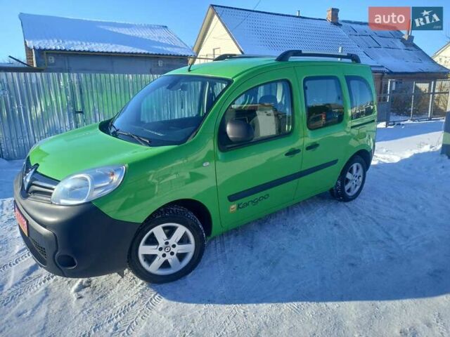 Зелений Рено Кєнгу, об'ємом двигуна 1.5 л та пробігом 235 тис. км за 8999 $, фото 1 на Automoto.ua