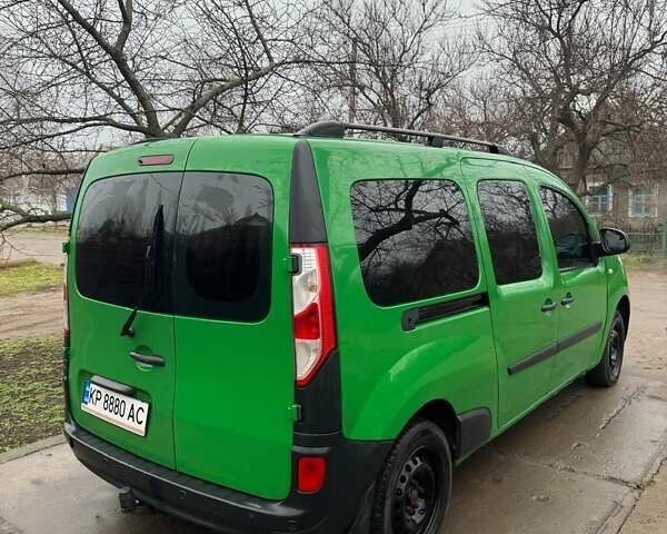 Зеленый Рено Кенгу, объемом двигателя 1.46 л и пробегом 355 тыс. км за 9500 $, фото 4 на Automoto.ua