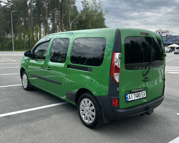 Зеленый Рено Кенгу, объемом двигателя 1.5 л и пробегом 246 тыс. км за 11800 $, фото 3 на Automoto.ua