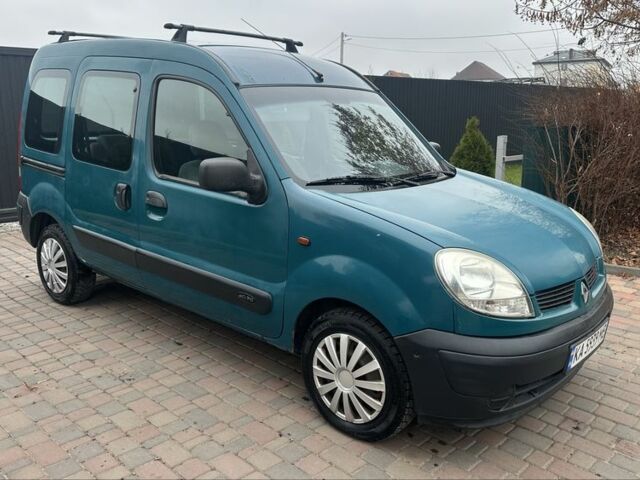 Зеленый Рено Кенгу, объемом двигателя 1.4 л и пробегом 240 тыс. км за 3000 $, фото 2 на Automoto.ua