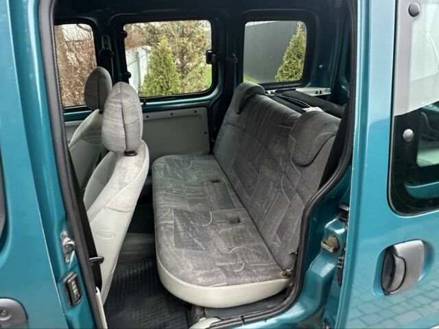 Зеленый Рено Кенгу, объемом двигателя 1.4 л и пробегом 240 тыс. км за 3000 $, фото 7 на Automoto.ua