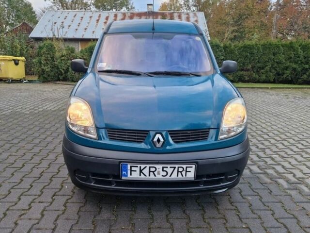 Зеленый Рено Кенгу, объемом двигателя 1.5 л и пробегом 200 тыс. км за 1100 $, фото 2 на Automoto.ua