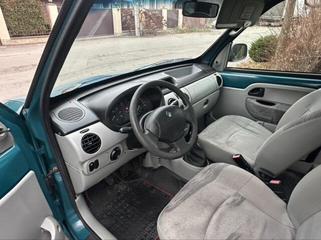 Зеленый Рено Кенгу, объемом двигателя 1.4 л и пробегом 240 тыс. км за 3000 $, фото 22 на Automoto.ua