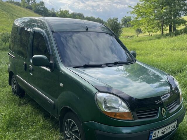 Зеленый Рено Кенгу, объемом двигателя 1.4 л и пробегом 200 тыс. км за 4700 $, фото 1 на Automoto.ua
