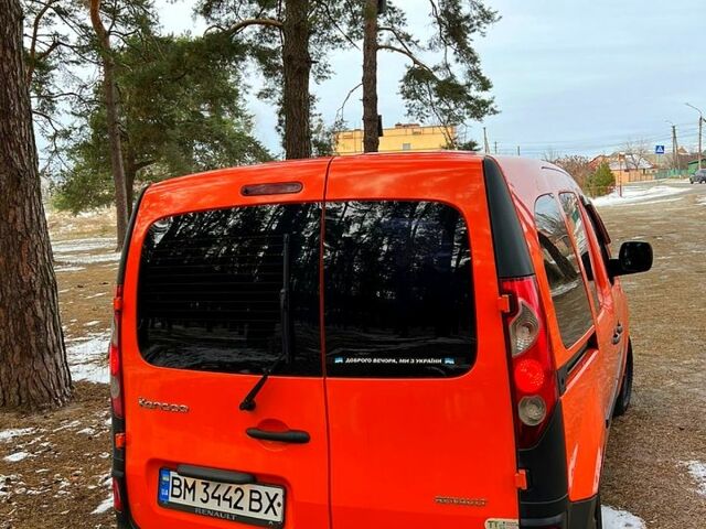 Оранжевый Рено Кенгу, объемом двигателя 1.5 л и пробегом 241 тыс. км за 6000 $, фото 3 на Automoto.ua