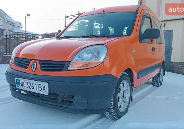 Оранжевый Рено Кенгу, объемом двигателя 1.5 л и пробегом 334 тыс. км за 3450 $, фото 17 на Automoto.ua