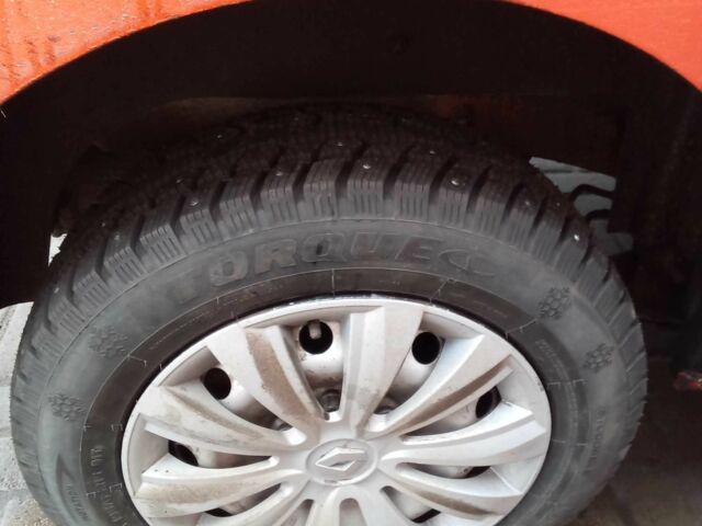 Помаранчевий Рено Кєнгу, об'ємом двигуна 1.5 л та пробігом 170 тис. км за 6400 $, фото 7 на Automoto.ua