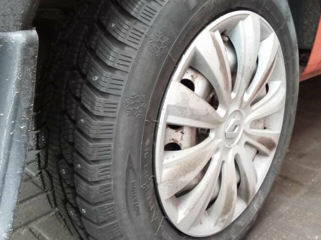 Помаранчевий Рено Кєнгу, об'ємом двигуна 1.5 л та пробігом 170 тис. км за 6400 $, фото 6 на Automoto.ua