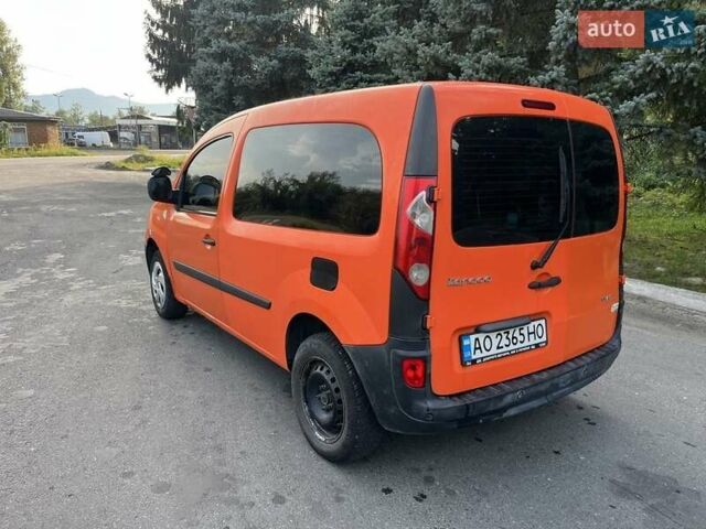 Помаранчевий Рено Кєнгу, об'ємом двигуна 1.5 л та пробігом 317 тис. км за 5299 $, фото 1 на Automoto.ua