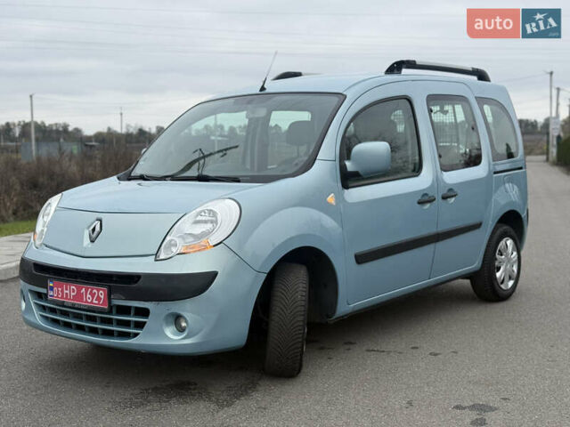 Рено Кенгу 2010 в Березань на Automoto.ua Оранжевый Рено Кенгу, объемом двигателя 1.6 л и пробегом 190 тыс. км за 7000 $, фото 2 на Automoto.ua