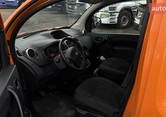 Помаранчевий Рено Кєнгу, об'ємом двигуна 1.46 л та пробігом 296 тис. км за 6999 $, фото 17 на Automoto.ua