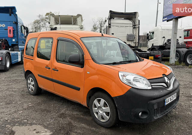 Помаранчевий Рено Кєнгу, об'ємом двигуна 1.46 л та пробігом 296 тис. км за 6999 $, фото 3 на Automoto.ua