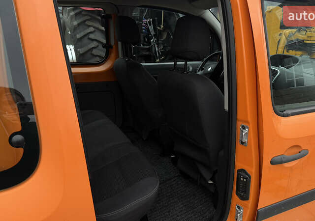 Помаранчевий Рено Кєнгу, об'ємом двигуна 1.46 л та пробігом 296 тис. км за 6999 $, фото 24 на Automoto.ua