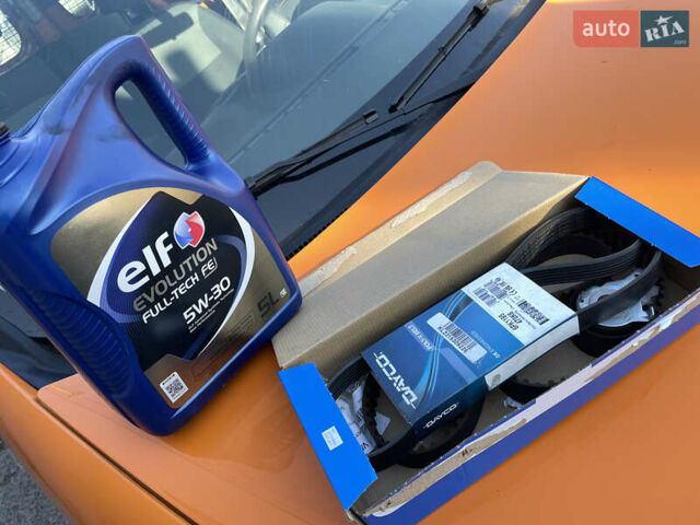 Оранжевый Рено Кенгу, объемом двигателя 1.5 л и пробегом 300 тыс. км за 10800 $, фото 47 на Automoto.ua