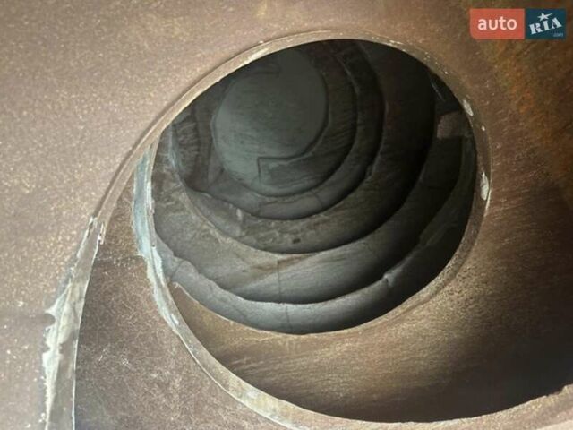 Белый Рено Керакс, объемом двигателя 0 л и пробегом 291 тыс. км за 58900 $, фото 12 на Automoto.ua