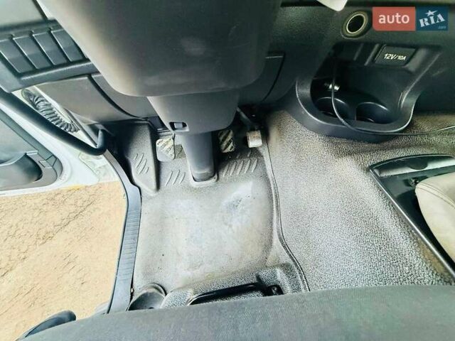 Белый Рено Керакс, объемом двигателя 0 л и пробегом 291 тыс. км за 58900 $, фото 34 на Automoto.ua