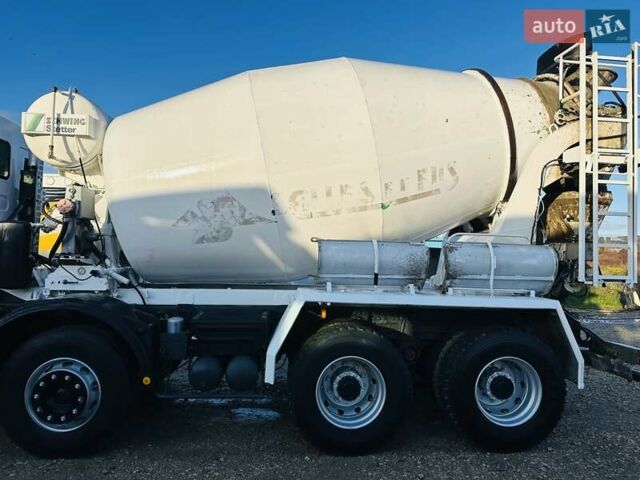 Белый Рено Керакс, объемом двигателя 0 л и пробегом 291 тыс. км за 58900 $, фото 6 на Automoto.ua