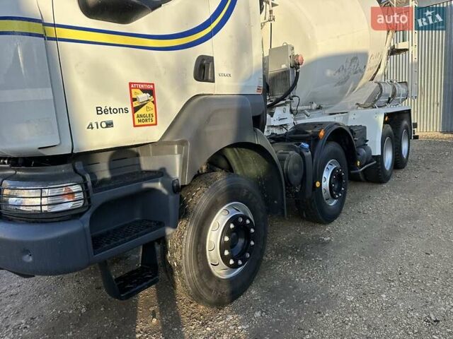 Белый Рено Керакс, объемом двигателя 0 л и пробегом 291 тыс. км за 58900 $, фото 14 на Automoto.ua