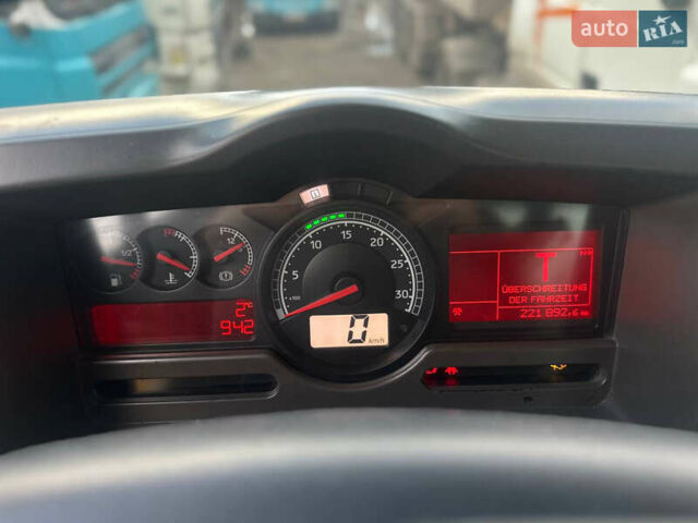 Білий Рено Керакс, об'ємом двигуна 0 л та пробігом 220 тис. км за 60000 $, фото 3 на Automoto.ua