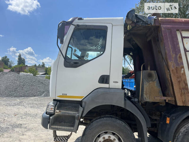 Белый Рено Керакс, объемом двигателя 11.2 л и пробегом 450 тыс. км за 31000 $, фото 7 на Automoto.ua