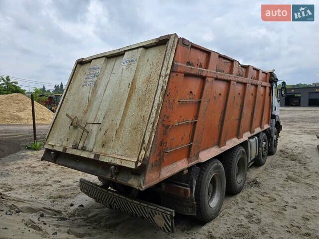 Белый Рено Керакс, объемом двигателя 11 л и пробегом 777 тыс. км за 29950 $, фото 4 на Automoto.ua