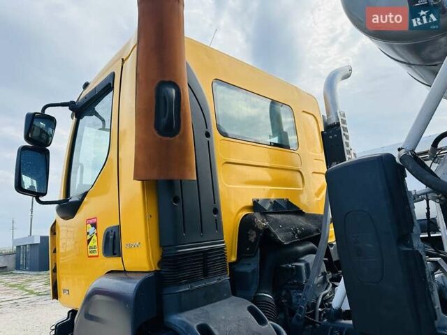 Рено Керакс, объемом двигателя 0 л и пробегом 364 тыс. км за 71500 $, фото 6 на Automoto.ua