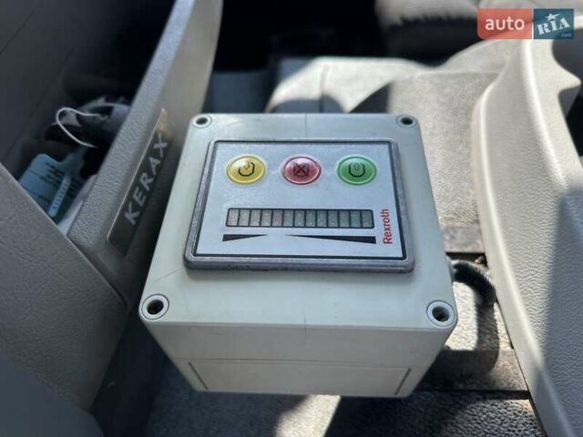 Рено Керакс, объемом двигателя 0 л и пробегом 364 тыс. км за 71500 $, фото 40 на Automoto.ua