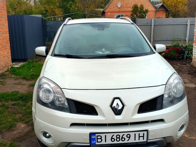 Белый Рено Колеос, объемом двигателя 2 л и пробегом 310 тыс. км за 7300 $, фото 1 на Automoto.ua