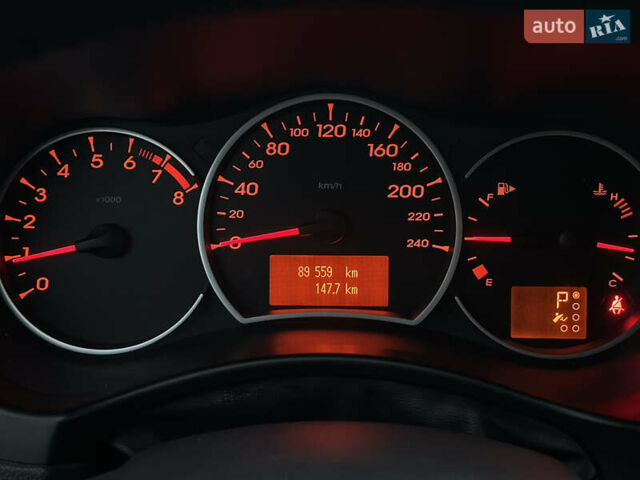 Белый Рено Колеос, объемом двигателя 2.5 л и пробегом 89 тыс. км за 8800 $, фото 34 на Automoto.ua