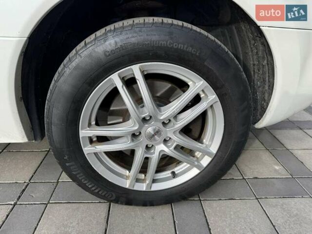 Белый Рено Колеос, объемом двигателя 2 л и пробегом 225 тыс. км за 9800 $, фото 43 на Automoto.ua