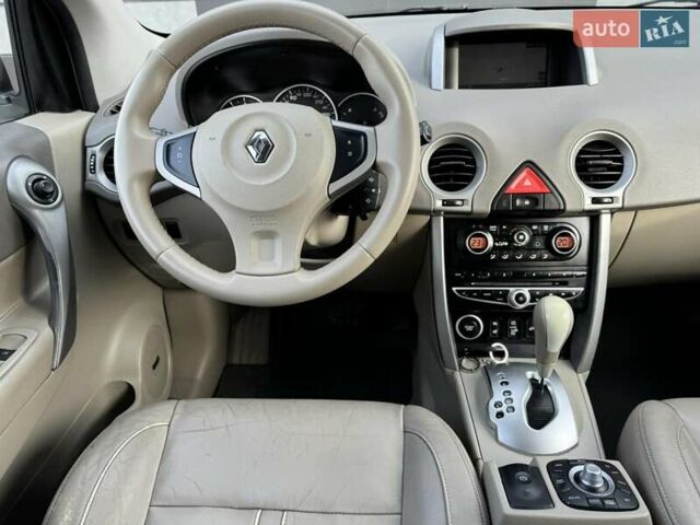 Белый Рено Колеос, объемом двигателя 2 л и пробегом 225 тыс. км за 9800 $, фото 33 на Automoto.ua