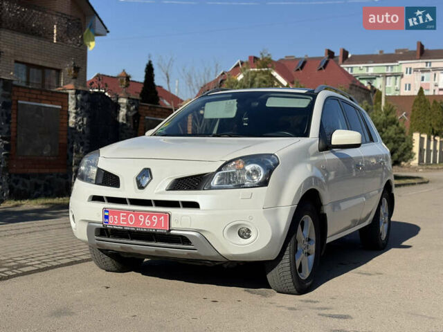 Белый Рено Колеос, объемом двигателя 2 л и пробегом 260 тыс. км за 8600 $, фото 2 на Automoto.ua