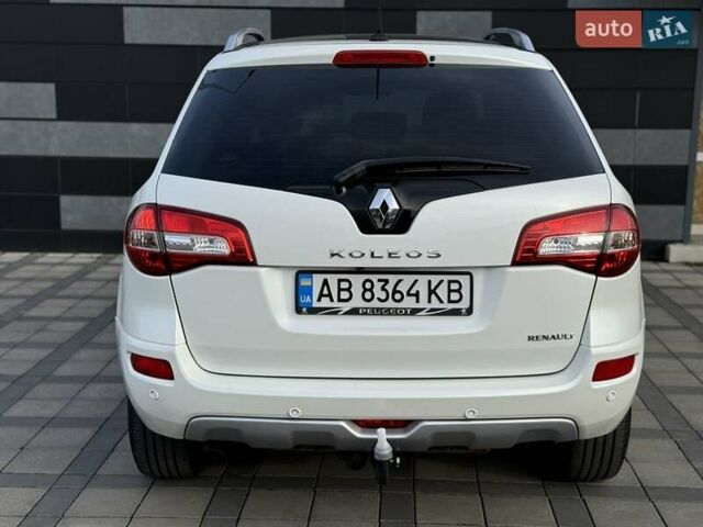 Белый Рено Колеос, объемом двигателя 2 л и пробегом 225 тыс. км за 9800 $, фото 11 на Automoto.ua