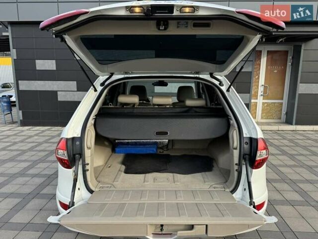 Белый Рено Колеос, объемом двигателя 2 л и пробегом 225 тыс. км за 9800 $, фото 40 на Automoto.ua