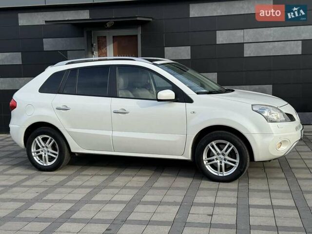 Белый Рено Колеос, объемом двигателя 2 л и пробегом 225 тыс. км за 9800 $, фото 17 на Automoto.ua