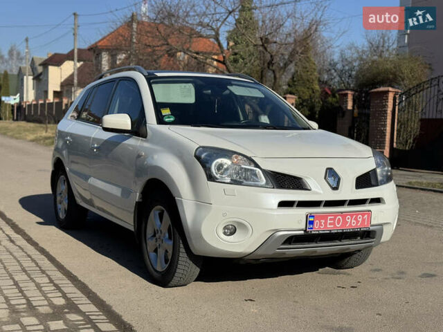 Белый Рено Колеос, объемом двигателя 2 л и пробегом 260 тыс. км за 8600 $, фото 4 на Automoto.ua