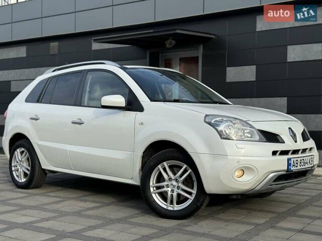 Белый Рено Колеос, объемом двигателя 2 л и пробегом 225 тыс. км за 9800 $, фото 6 на Automoto.ua