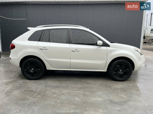 Білий Рено Колеос, об'ємом двигуна 2 л та пробігом 253 тис. км за 8700 $, фото 4 на Automoto.ua