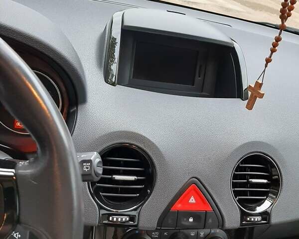 Белый Рено Колеос, объемом двигателя 2 л и пробегом 205 тыс. км за 10800 $, фото 33 на Automoto.ua