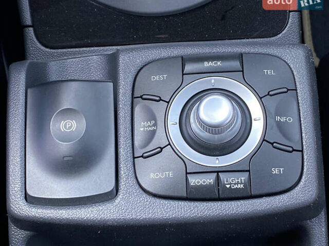 Белый Рено Колеос, объемом двигателя 2 л и пробегом 267 тыс. км за 9500 $, фото 11 на Automoto.ua