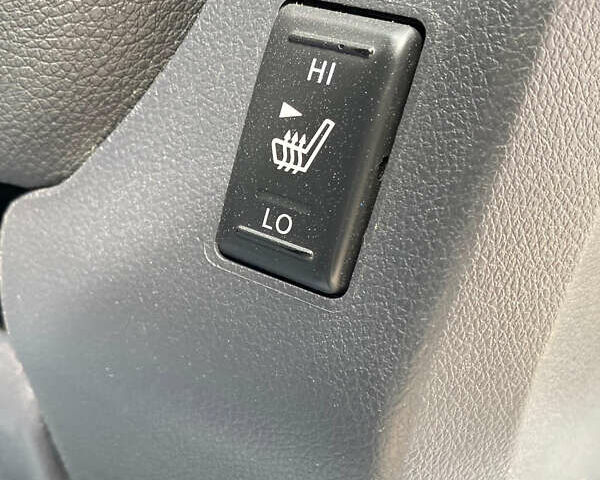 Белый Рено Колеос, объемом двигателя 2 л и пробегом 267 тыс. км за 9500 $, фото 25 на Automoto.ua