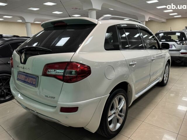 Белый Рено Колеос, объемом двигателя 0 л и пробегом 242 тыс. км за 8700 $, фото 4 на Automoto.ua
