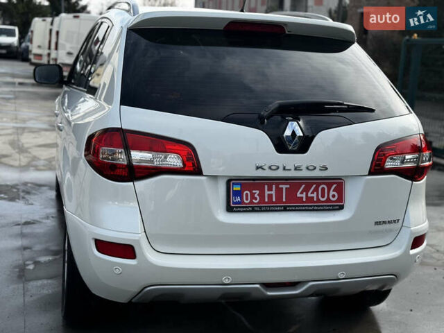 Белый Рено Колеос, объемом двигателя 2 л и пробегом 290 тыс. км за 9450 $, фото 7 на Automoto.ua