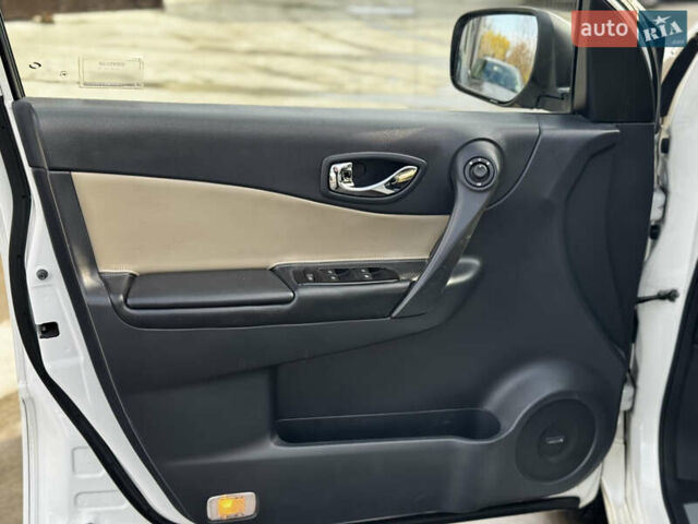 Белый Рено Колеос, объемом двигателя 2 л и пробегом 290 тыс. км за 9450 $, фото 17 на Automoto.ua